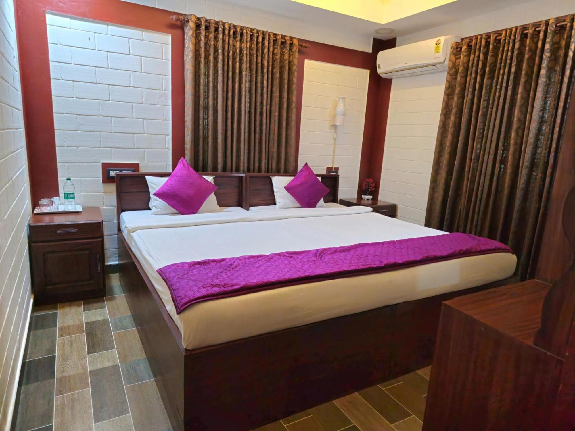 Leisure Valley Beach Resort Varkala Exterior photo