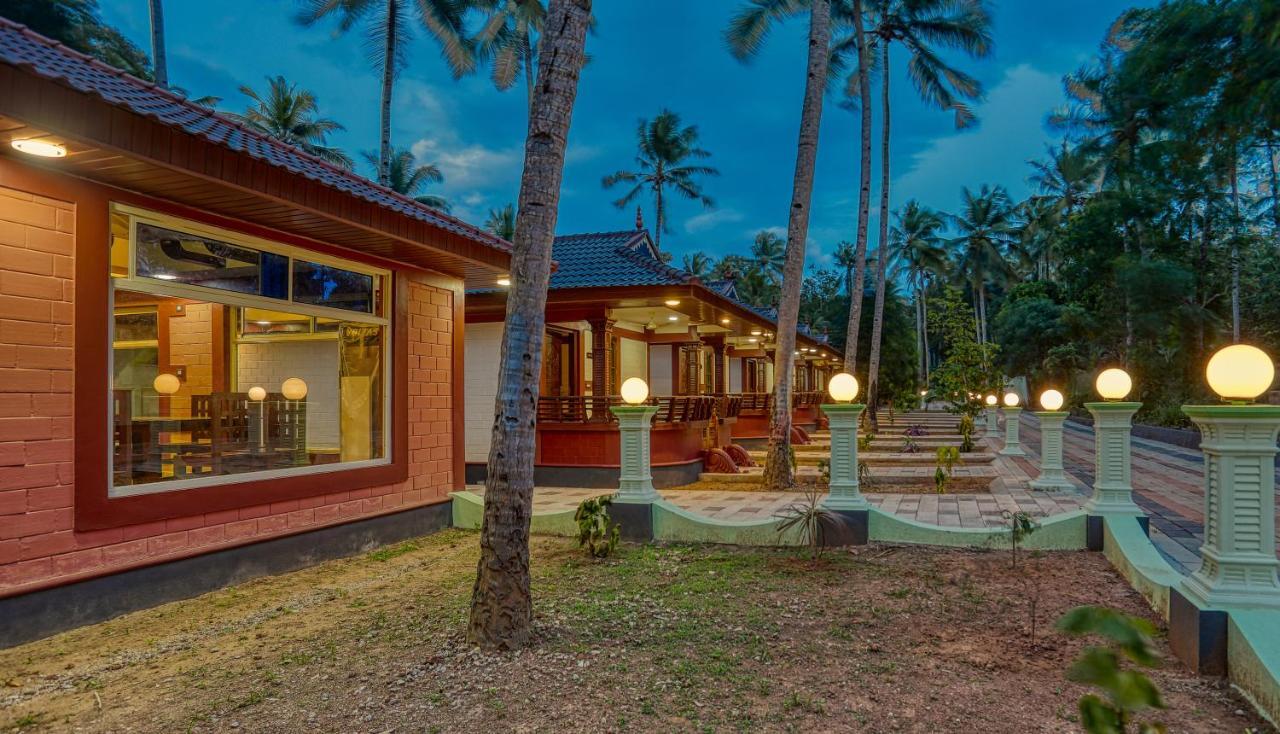 Leisure Valley Beach Resort Varkala Exterior photo