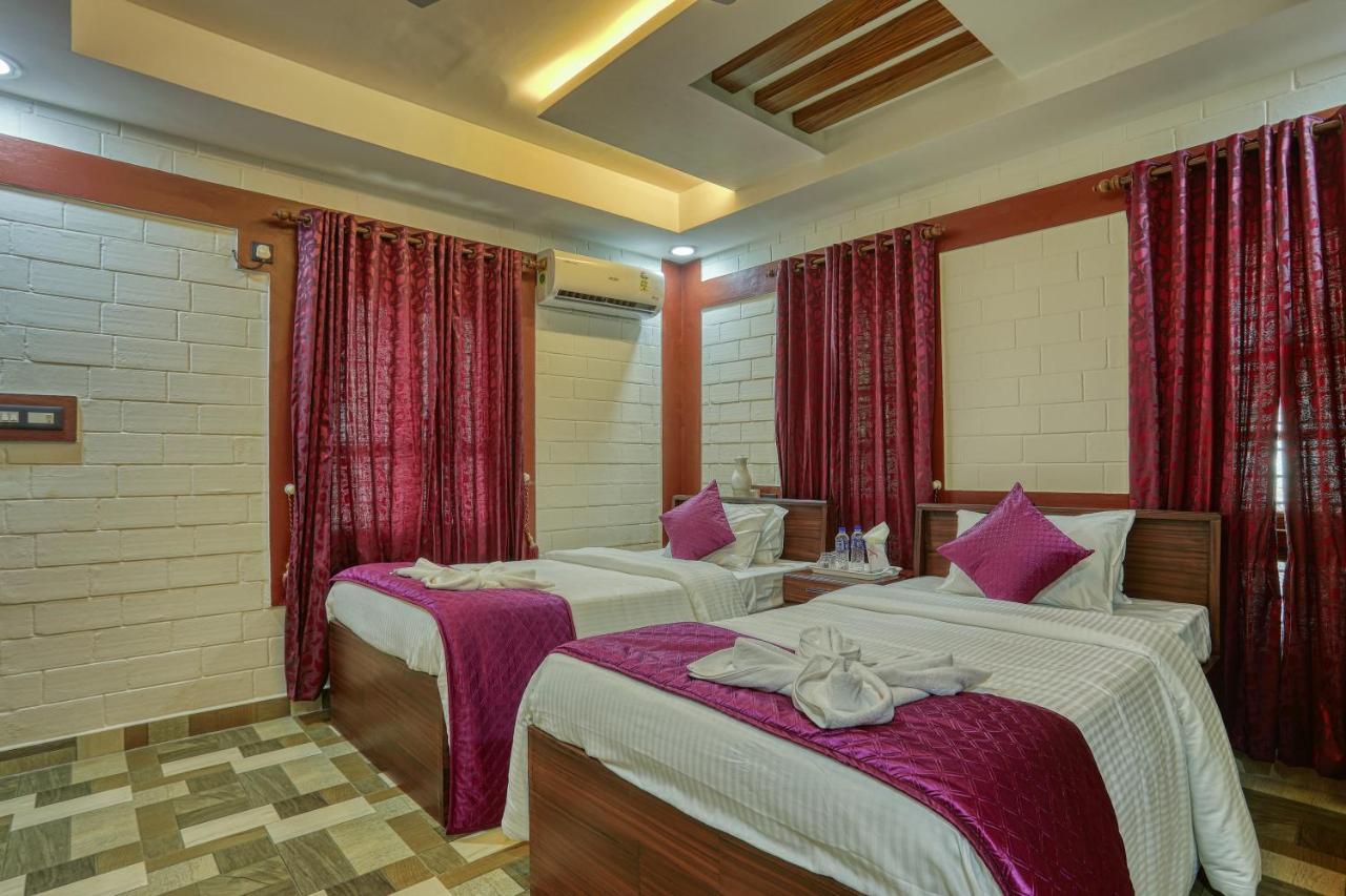 Leisure Valley Beach Resort Varkala Exterior photo